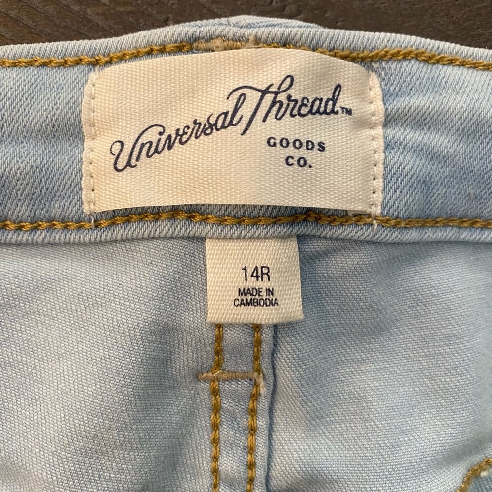 Universal Thread Shorts - image 4